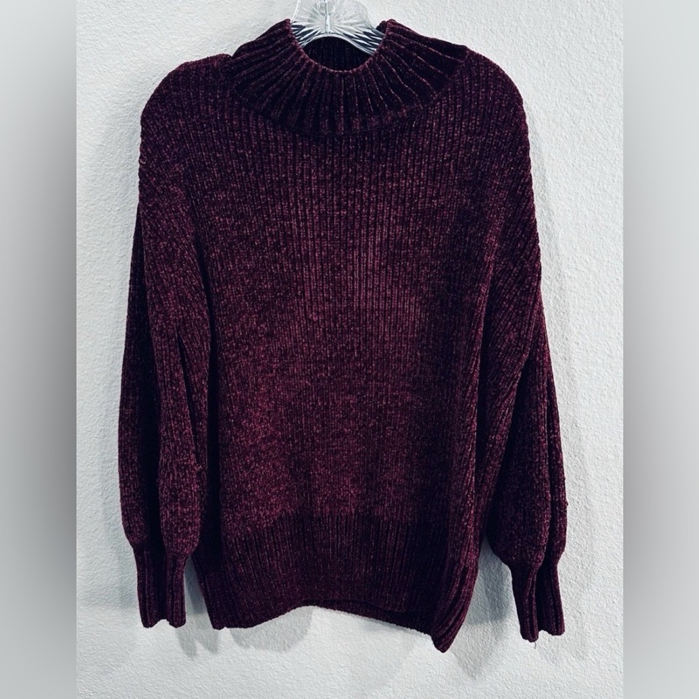 Cynthia Rowley Plush Chenille Turtleneck Sweater - Burgundy Large